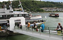 Ausflug nach Koblenz (Bild: Boarding zur Dreiflüssefahrt)